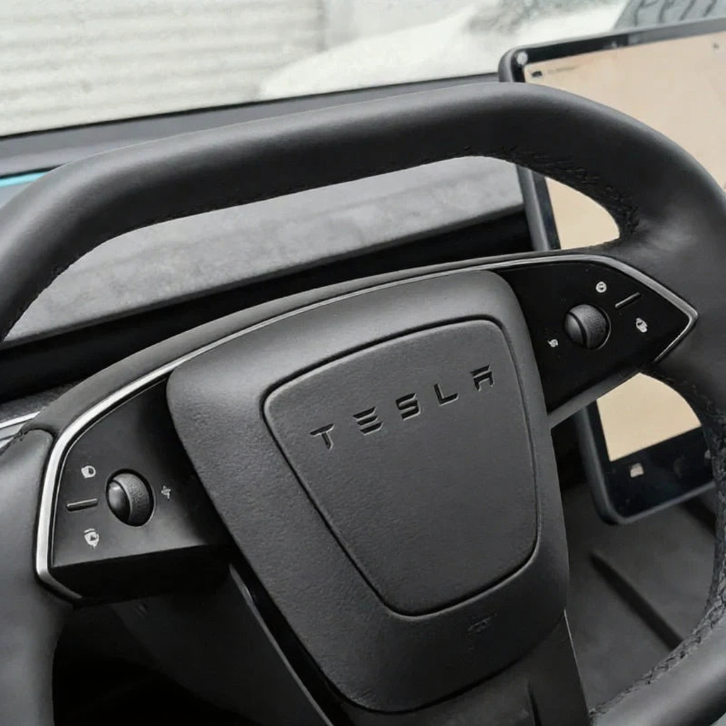 Model Y Juniper / Model 3 Highland Cybertruck Design Tesla Stearing Wheel 2.0 Secondary image