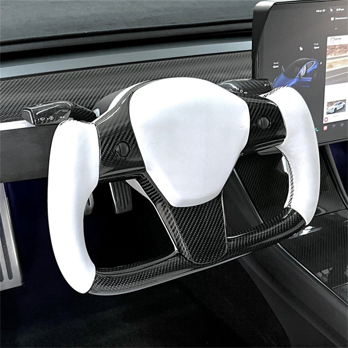 Mods to the Tesla Model 3 / Y Plaid Yoke steering wheel Secondary image