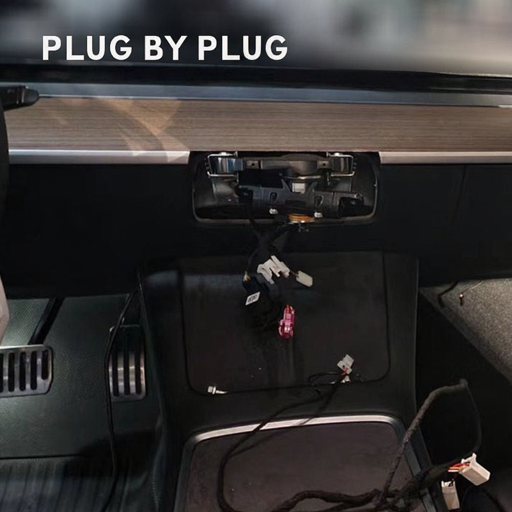 Automatic Swivel Screen Holder for Tesla Model 3/Y Secondary image