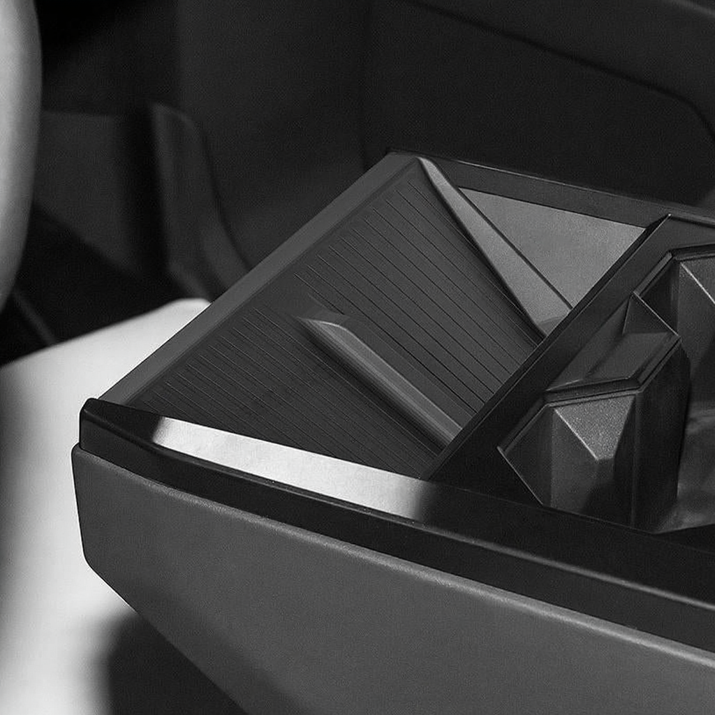 Center Wireless Charging Silicone Mat for Tesla Cybertruck
