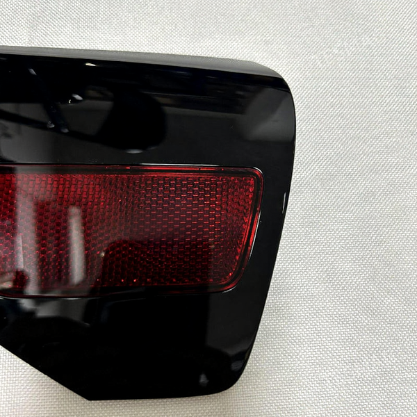 Left Charging Port Cover Decorative Trim for Tesla Model 3 Y 2019-2024(1448300 1518783-00-B)