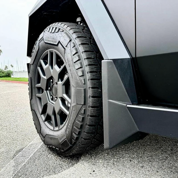 Tesla Cybertruck Mudflaps No Drilling Mud Guard