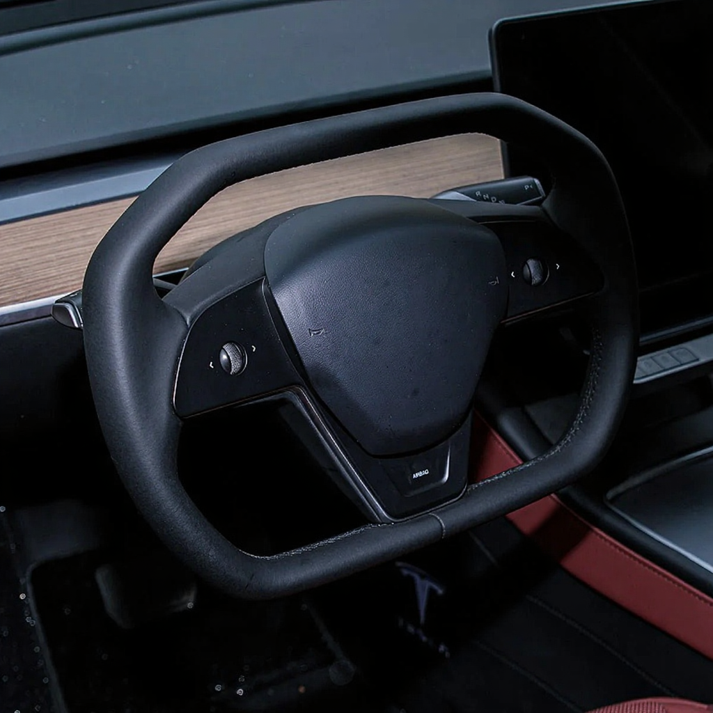 Tesla Model 3/Y Steering Wheel is Inspired by Cybertruck Style