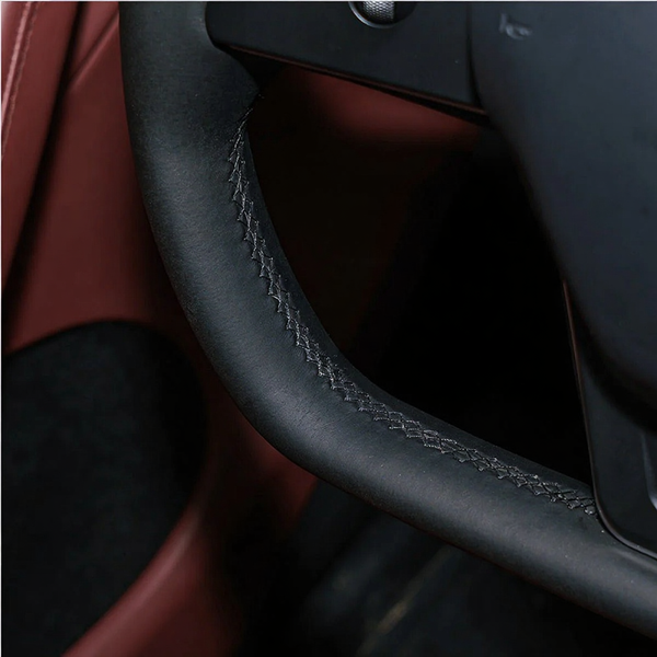 Tesla Model 3/Y Steering Wheel is Inspired by Cybertruck Style