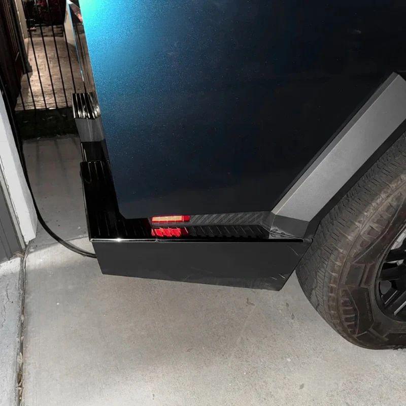 Rear Bumper Guard Tailgate Protector for Tesla Cybertruck 2024+ Top Cover