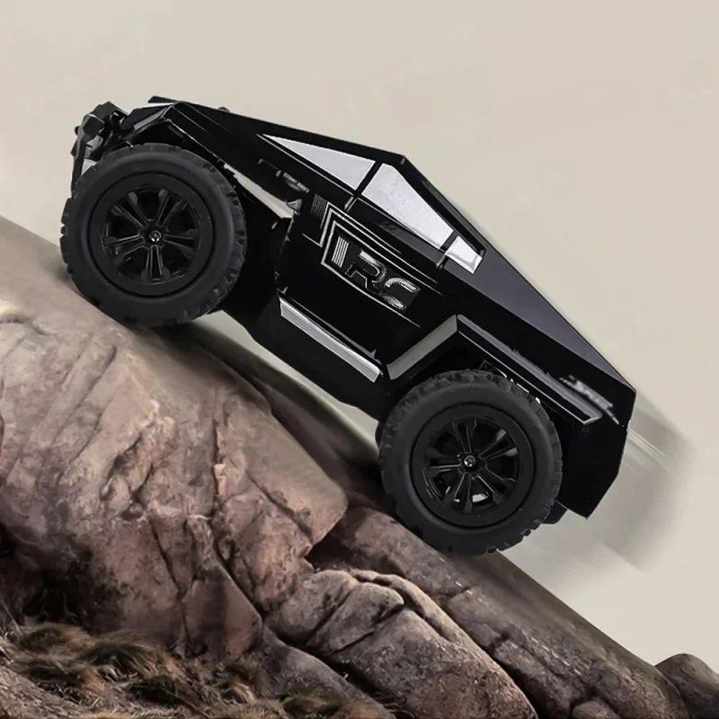 1:20 Scale Electric Tesla Cybertruck Pickup Truck RC Off-Road Car