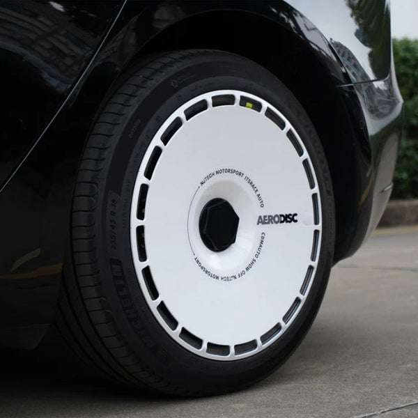Wheel hub caps for Tesla Model 3/Y